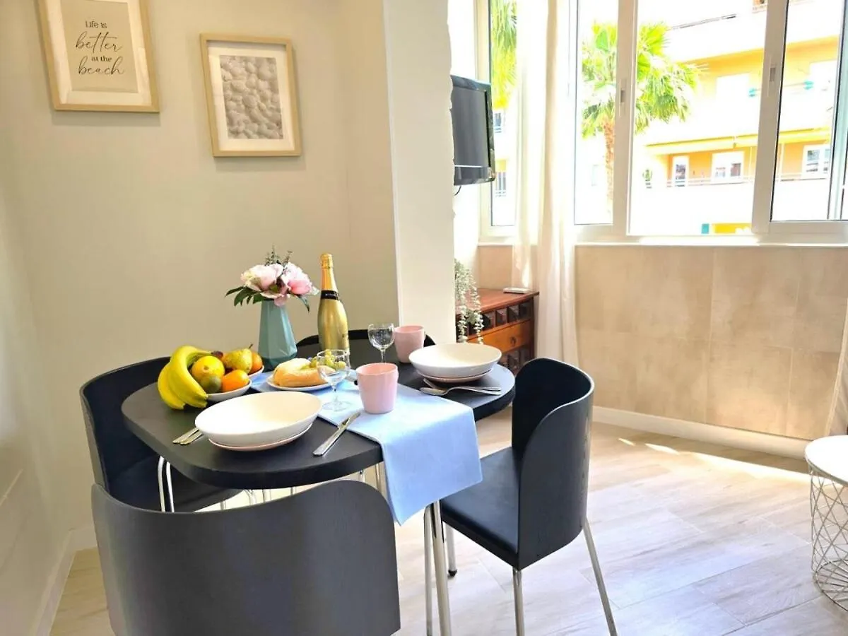 Begona White Pearl City Center Studio Nogalera By Namaste Elite Torremolinos Lägenhet
