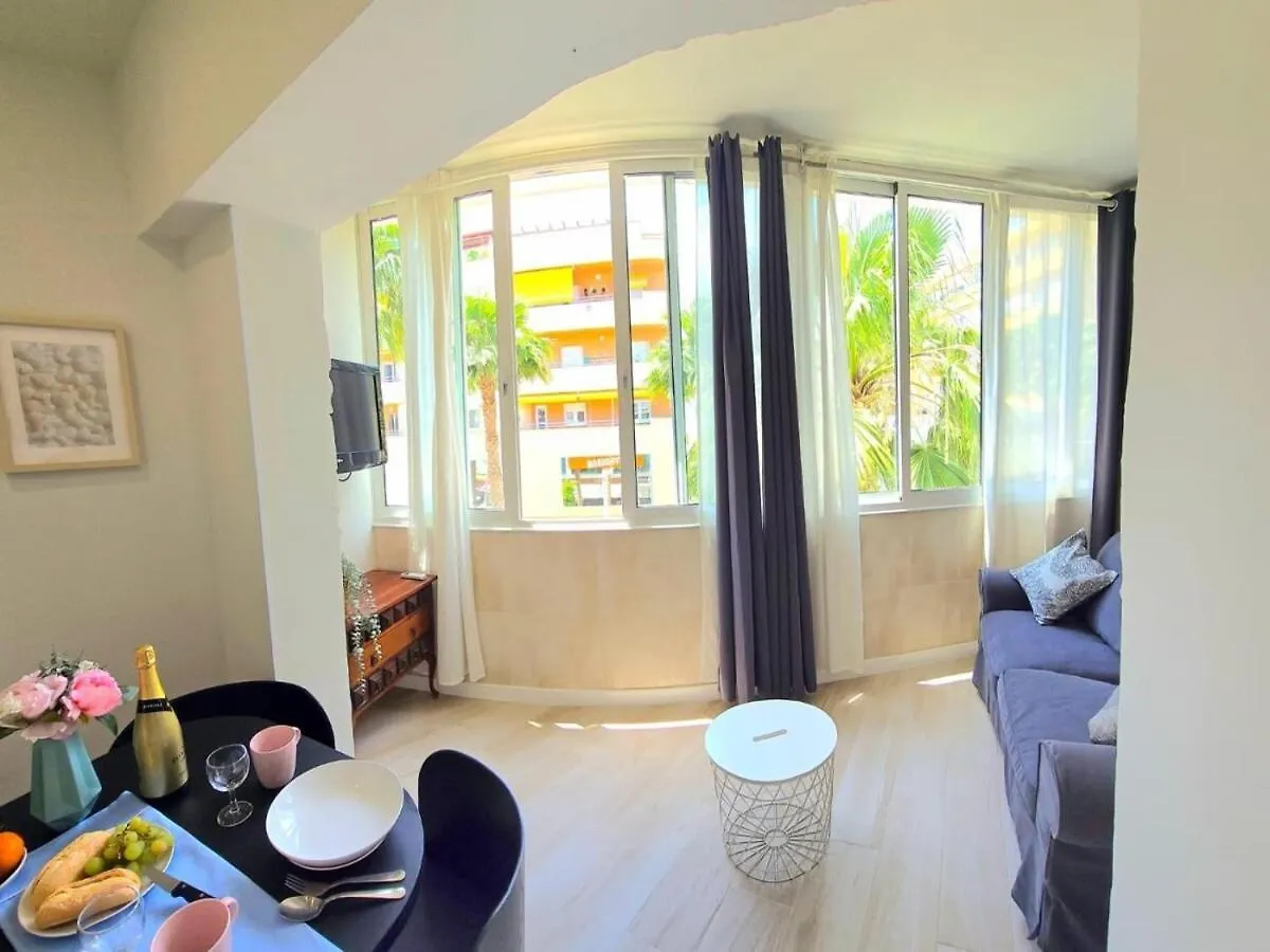 Begona White Pearl City Center Studio Nogalera By Namaste Elite Torremolinos